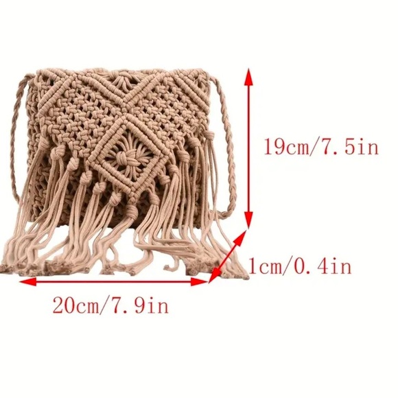 Boho-Chic Tassel Crossbody Bag with Zip Closure - Picture 2 of 4